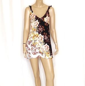FREE PEOPLE INTIMATELY beautiful floral XS